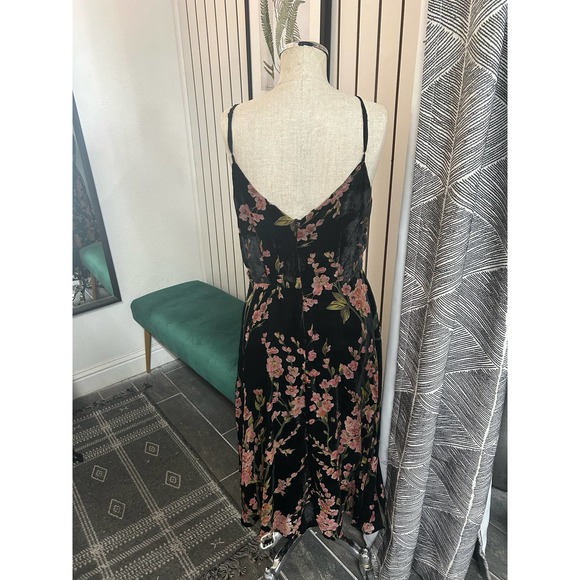 Anthropologie Black Floral Mini Dress - Picture 5 of 7